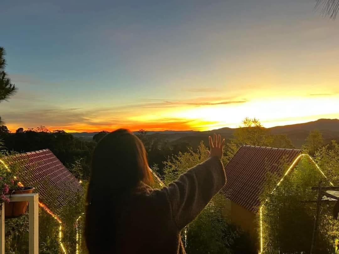 Paradiso Homestay Mangden Kon Von Kla Екстериор снимка