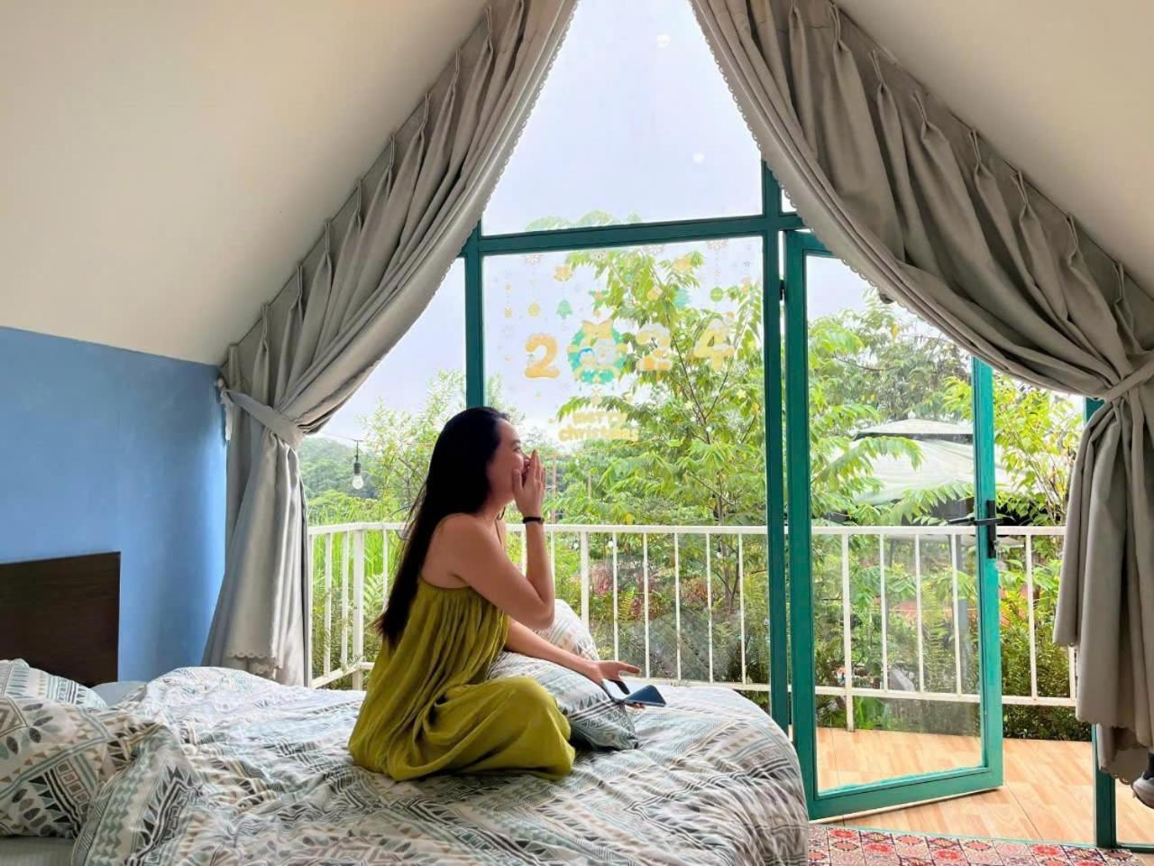 Paradiso Homestay Mangden Kon Von Kla Екстериор снимка
